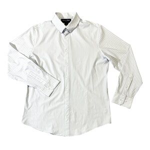 Mizzen+Main Light Gray Striped Button Down Shirt